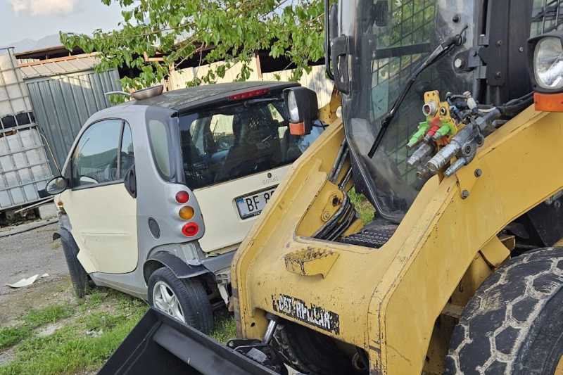 OmecoHub - Immagine CATERPILLAR 272C